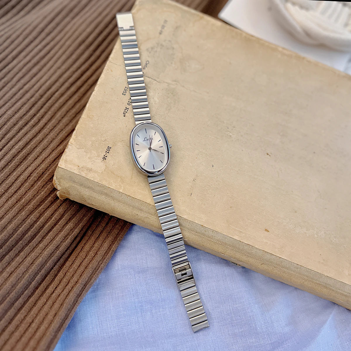Women's Gold Bracelet Quartz Watch