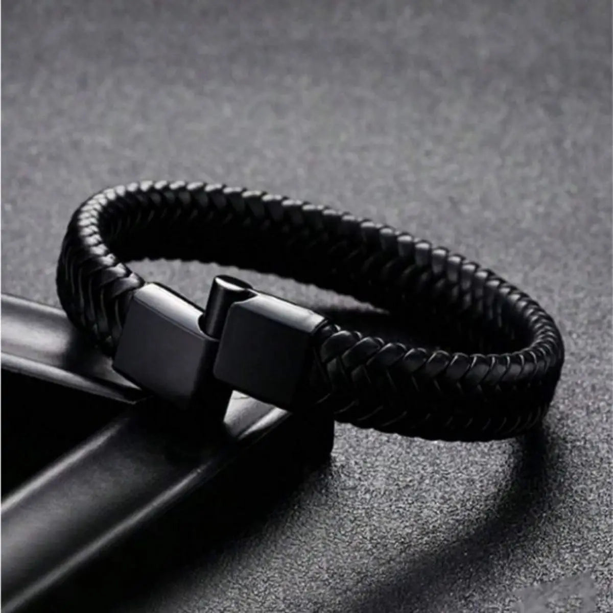 Premium Men's Woven Leather Bangle Bracelet
