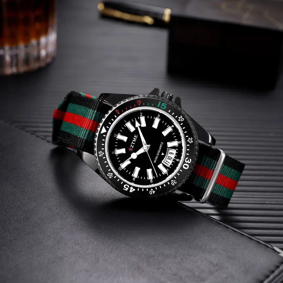Men's Nylon Strap Luminous Quartz Watch